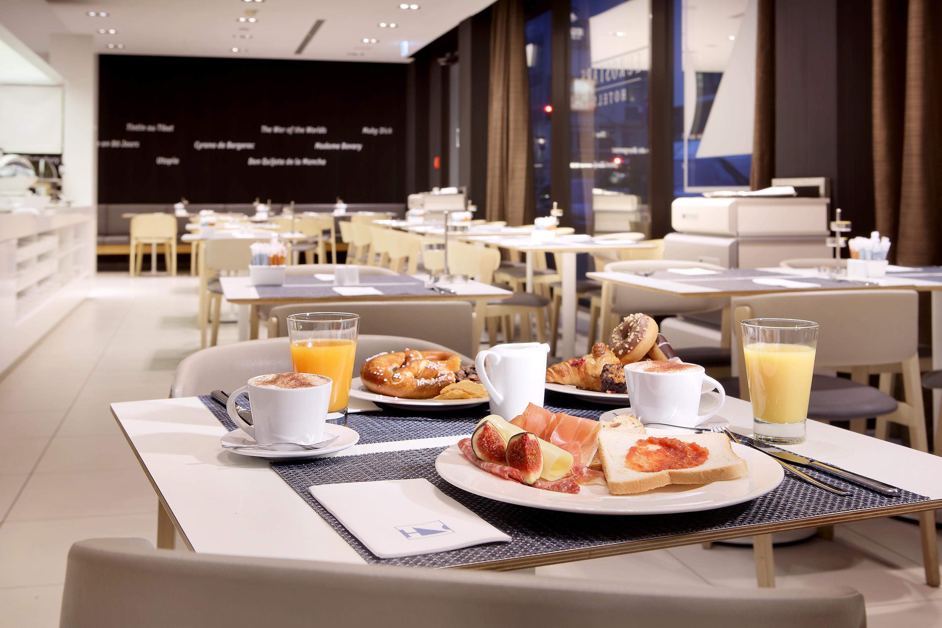Eurostars Book Hotel 4*
